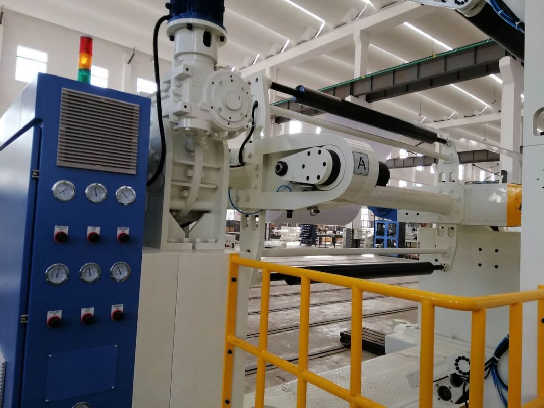 1200-1600 มม ความเร็วสูง PE หนังพลาสติก อัตโนมัติเครื่อง laminating, Single / Double ทิศทาง ขาวและสีฟ้า