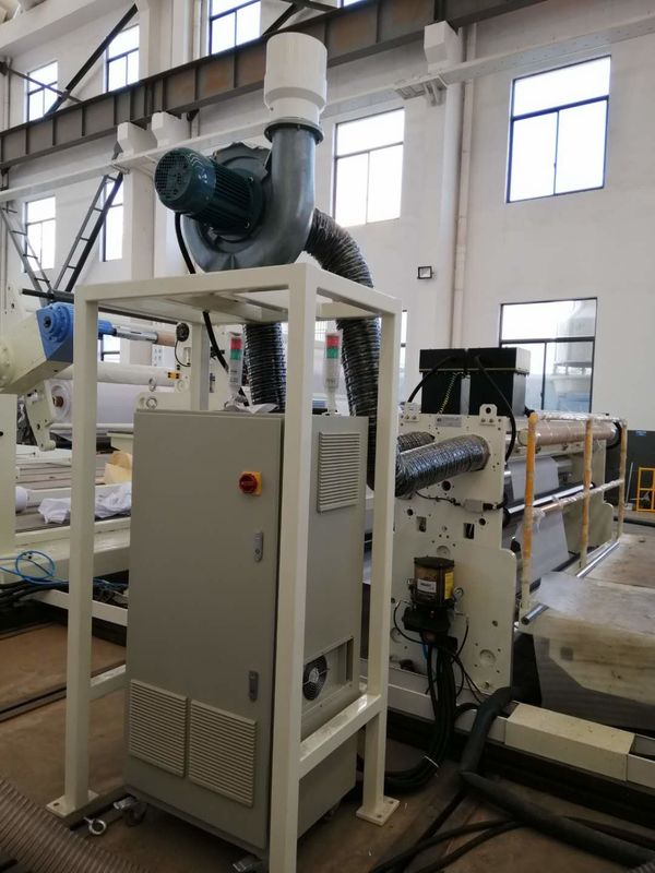 การดําเนินงานที่เรียบง่าย Lamination ประหยัดพลังงานและอวกาศด้วยอุปกรณ์ pretreat และอุปกรณ์ตัดขีด